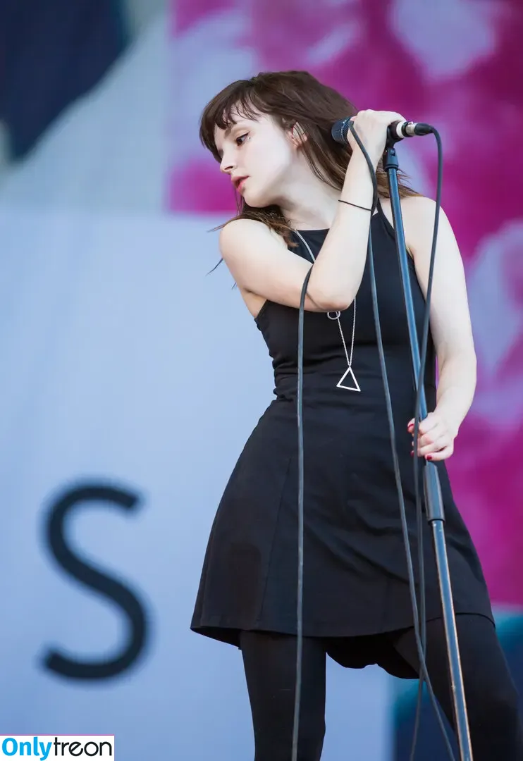 Lauren Mayberry nude photo #0857 (laurenevemayberry)