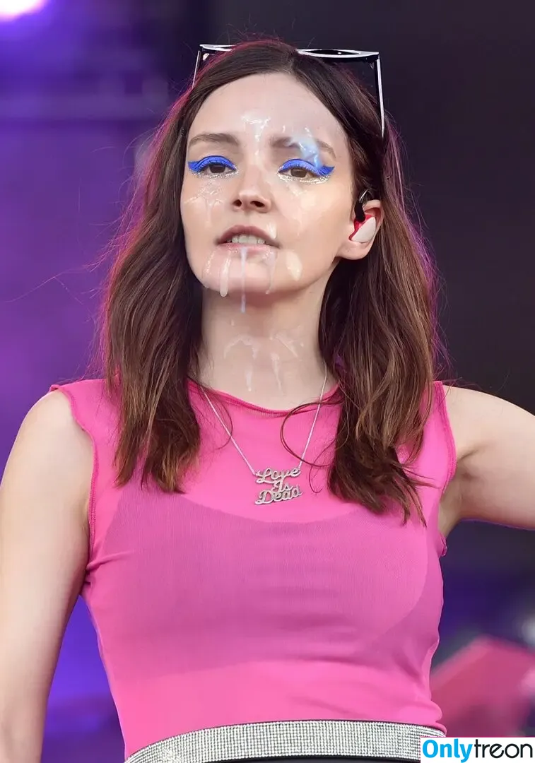 Lauren Mayberry nude photo #0882 (laurenevemayberry)