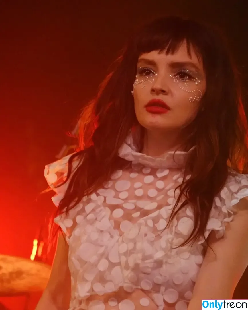 Lauren Mayberry nude photo #0974 (laurenevemayberry)