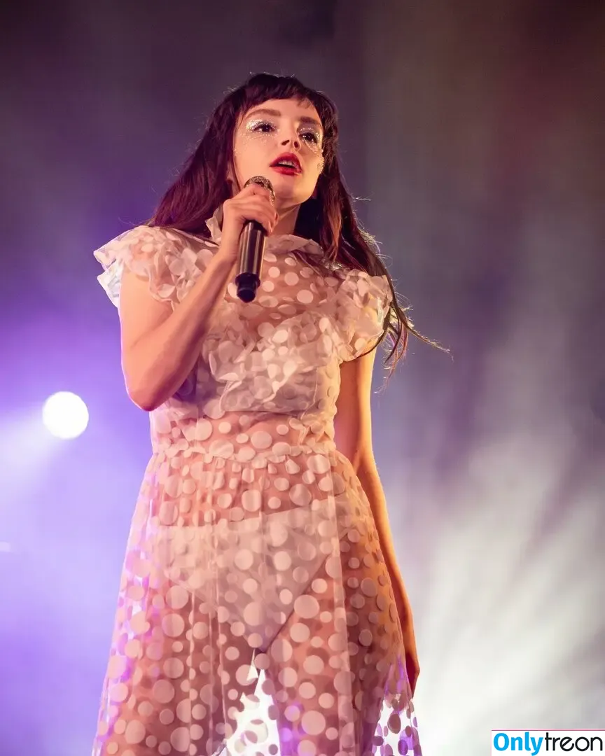 Lauren Mayberry nude photo #0993 (laurenevemayberry)
