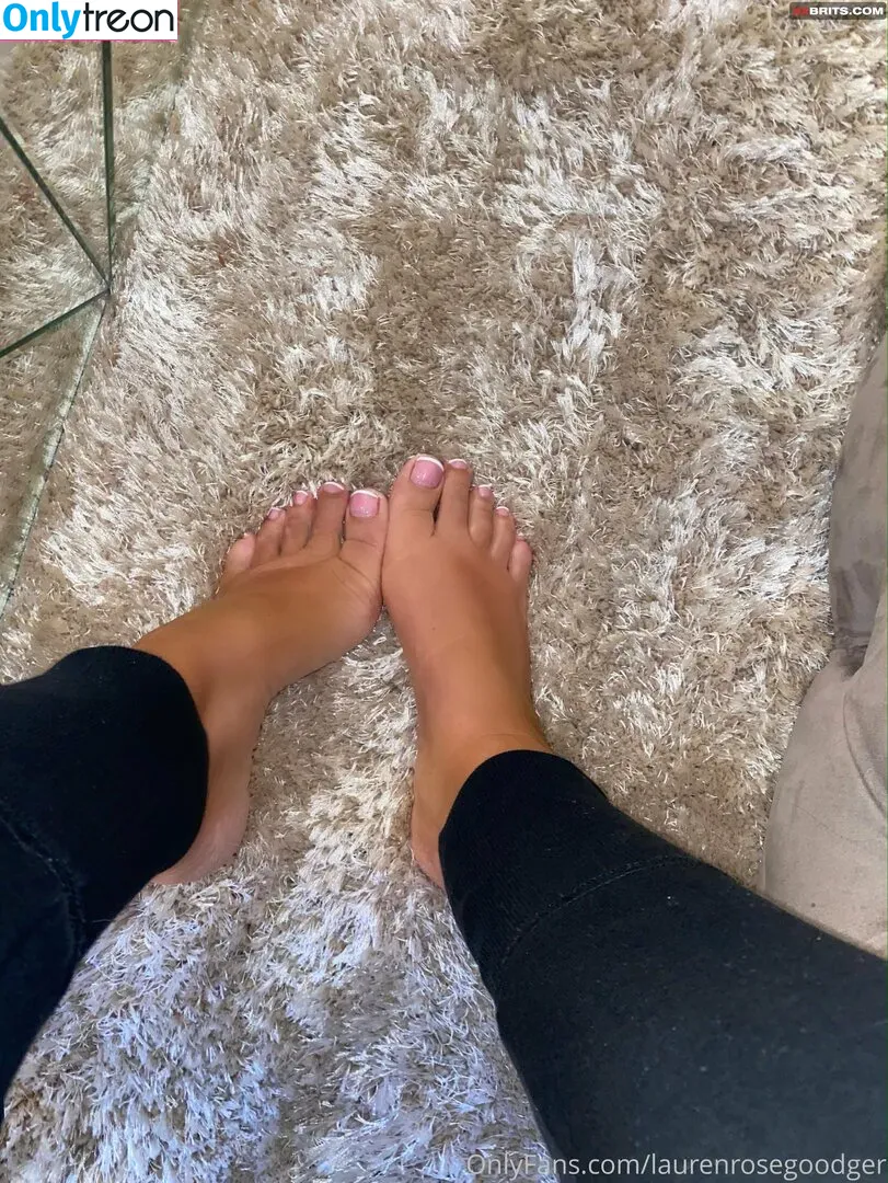 Lauren Rose Goodger nude photo #0037 (laurengoodger / laurenrgoodger / laurenrosegoodger)