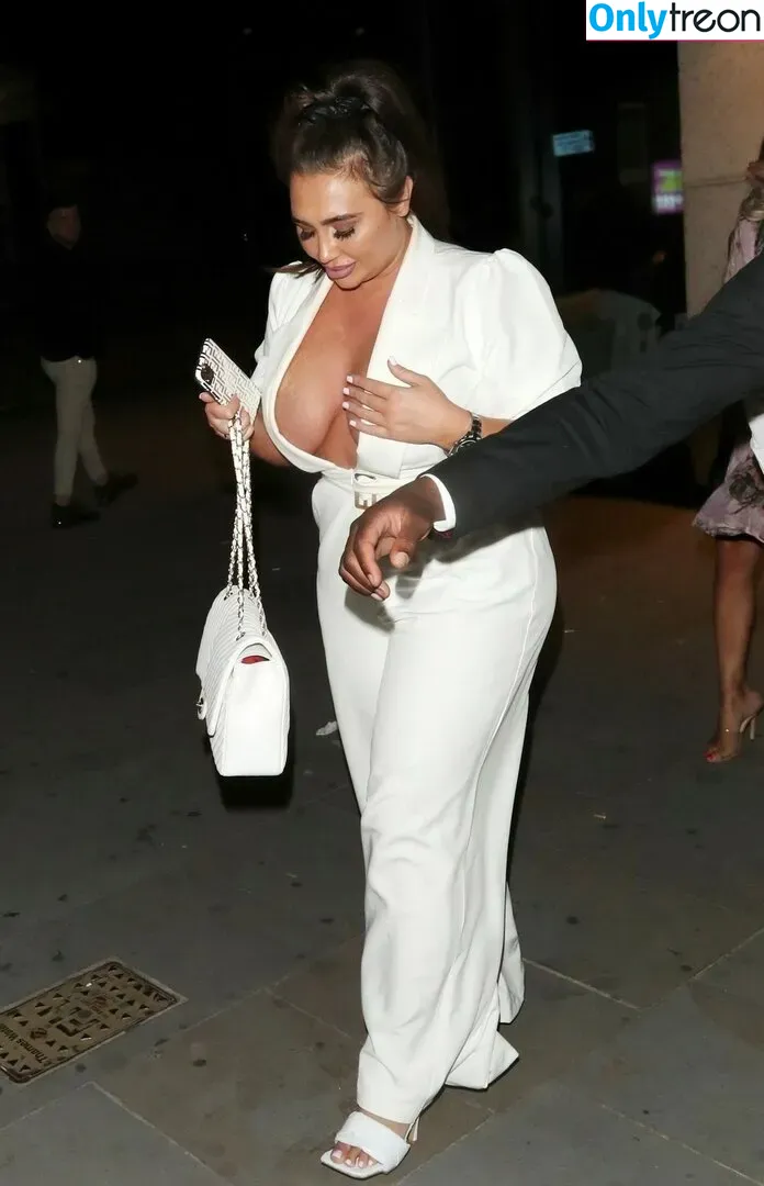 Lauren Rose Goodger nude photo #0176 (laurengoodger / laurenrgoodger / laurenrosegoodger)