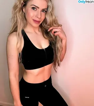 Lauren Woods / Scottish Murmurs ASMR / laurentpacheco nude photo #0070