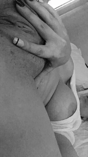  nude photo #0007