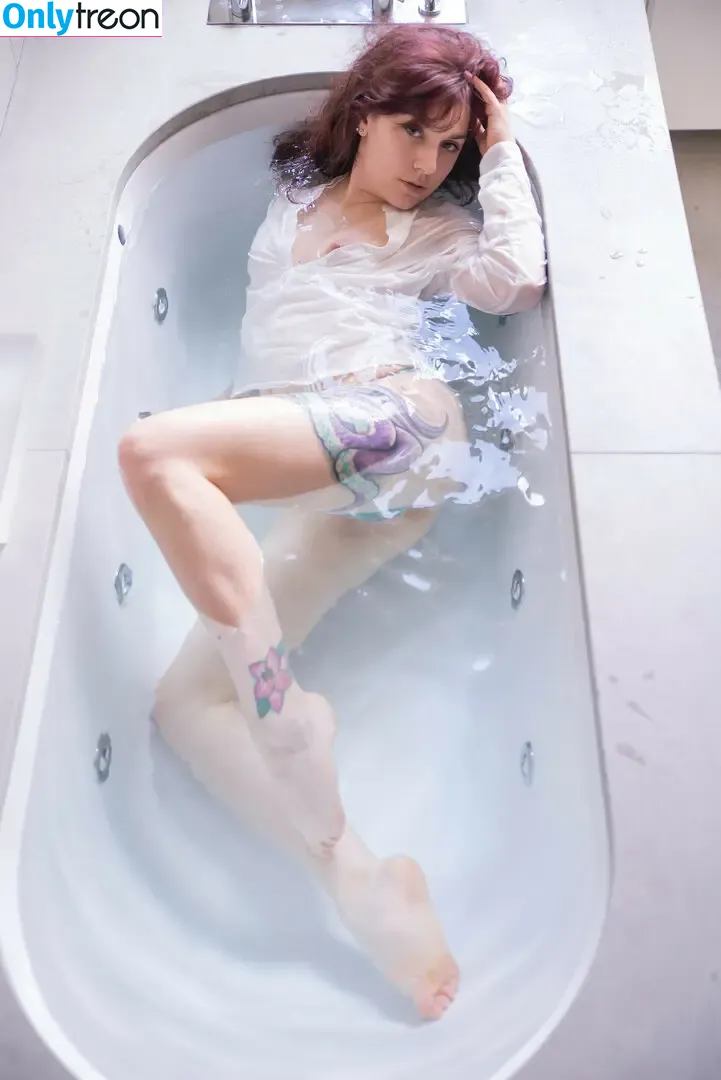 Lauretta nude photo #0260 (lauretta_me)