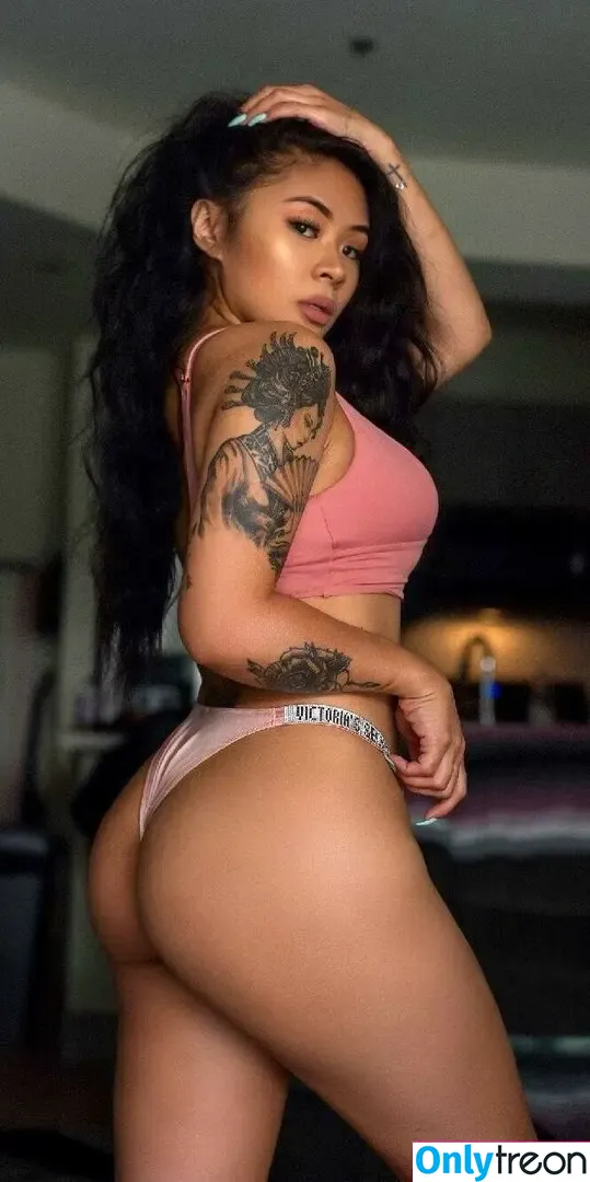 Laurice Calina nude photo #0014 (lauricecalina / xlaurice)