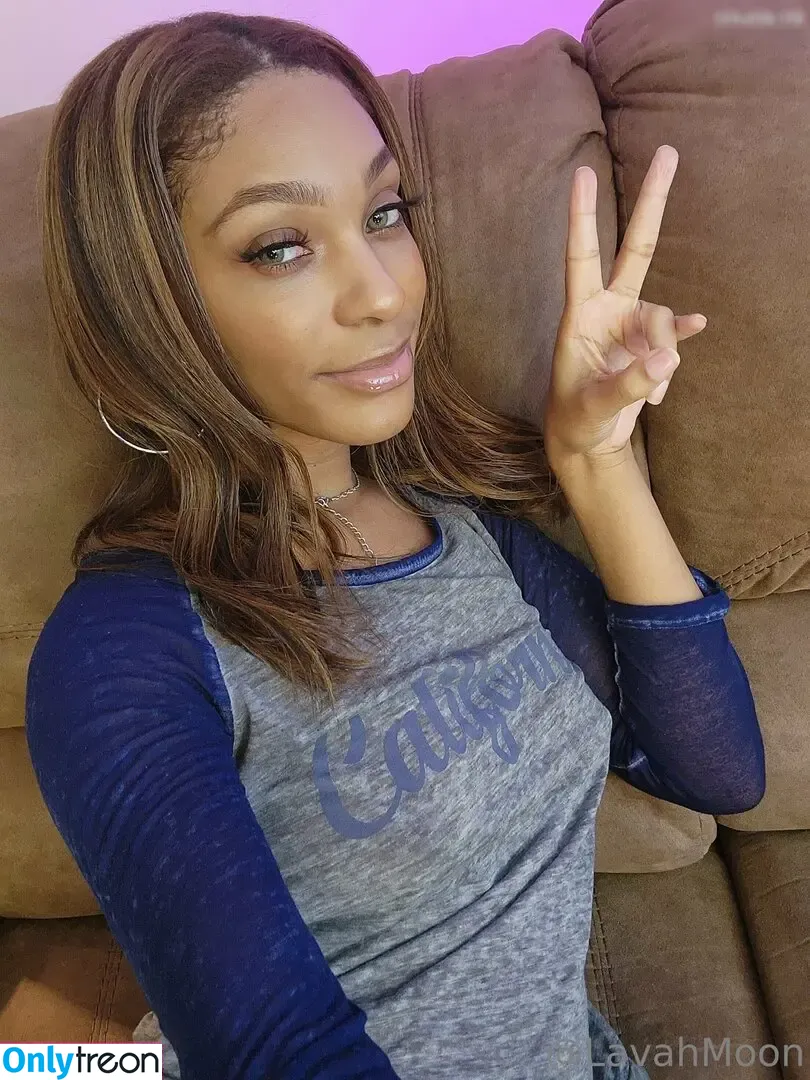 Lavah Moon nude photo #0001 (lavahmoon)