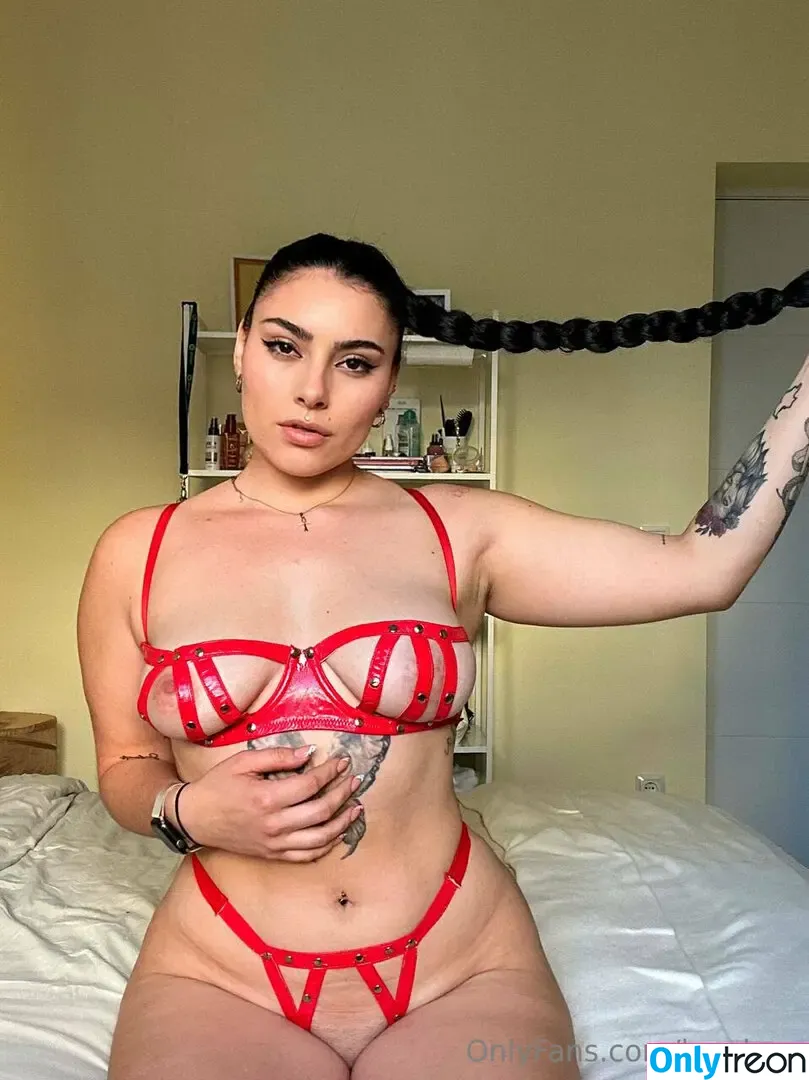 lavalmu nude photo #0002 (lavalumusic)