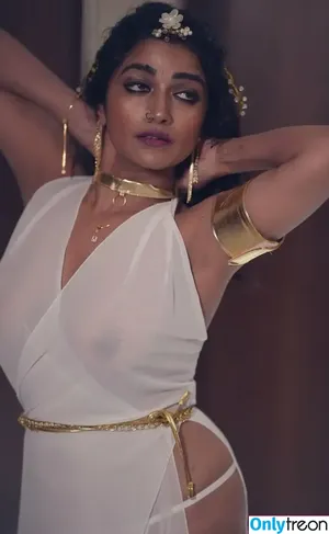 Lavanya Manickam / lavanyamanickam_offl nude photo #0070