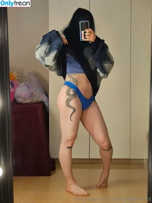 Lavendersmol nude photo #0019