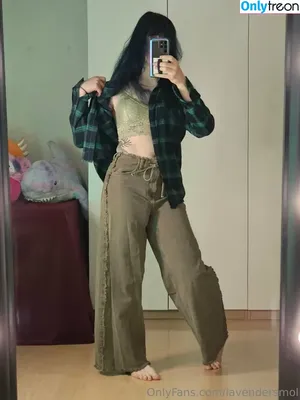 Lavendersmol nude photo #0087