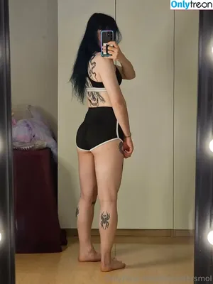 Lavendersmol nude photo #0100