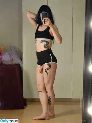 Lavendersmol nude photo #0102