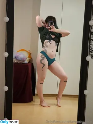 Lavendersmol nude photo #0159