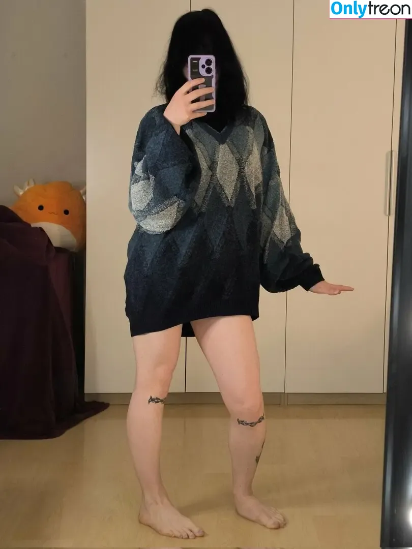 Lavendersmol nude photo #0001 (Lavendersmol)