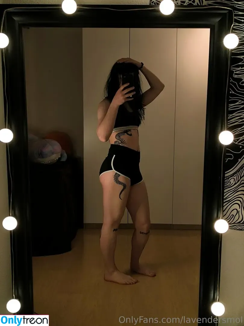 Lavendersmol nude photo #0059 (Lavendersmol)