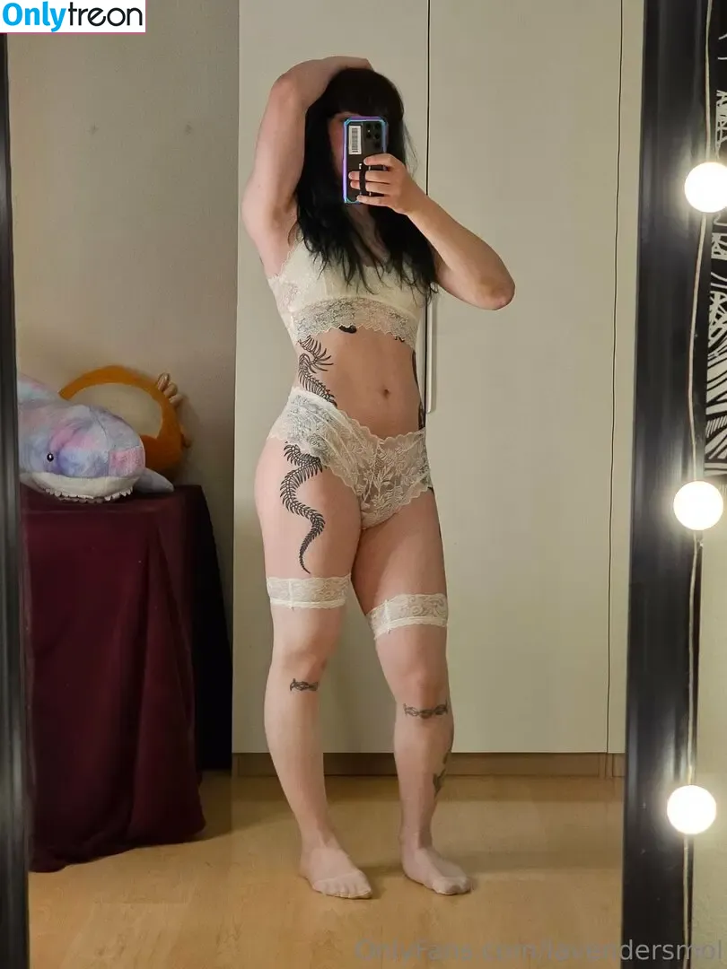 Lavendersmol nude photo #0122 (Lavendersmol)