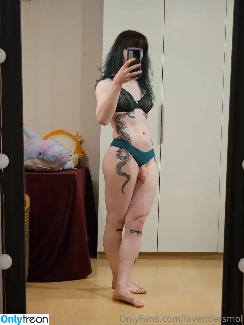 Lavendersmol nude photo #0162 (Lavendersmol)