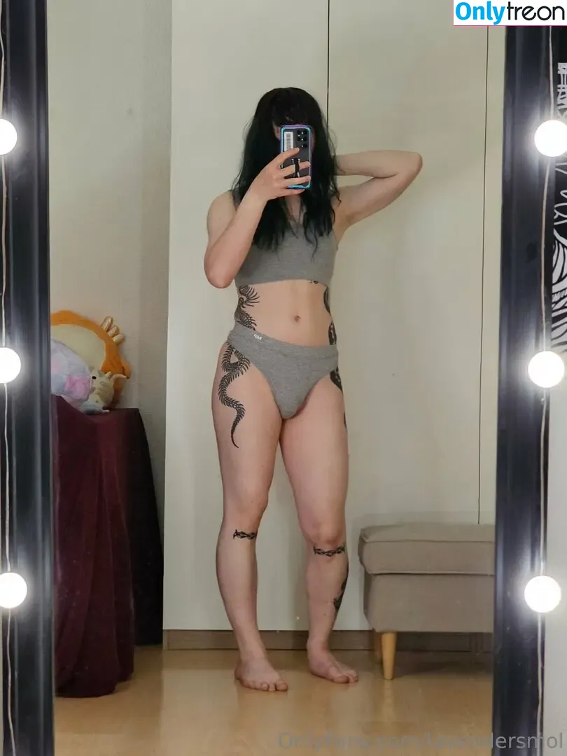 Lavendersmol nude photo #0167 (Lavendersmol)