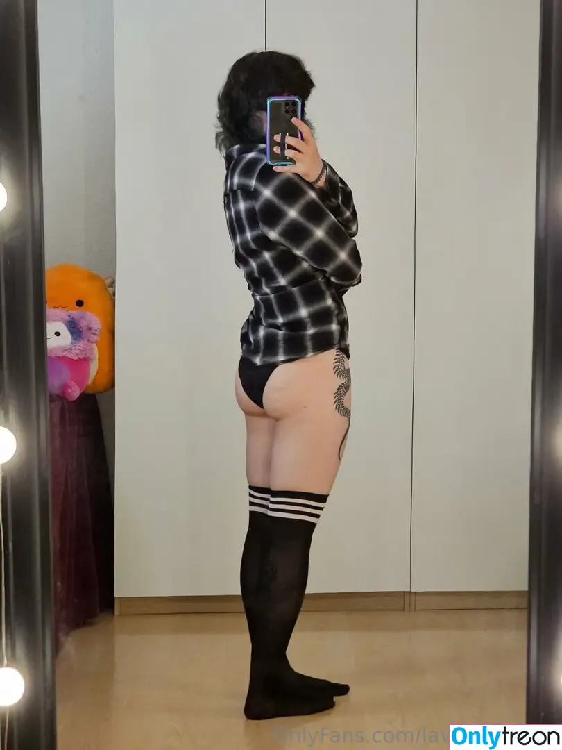 Lavendersmol nude photo #0219 (Lavendersmol)