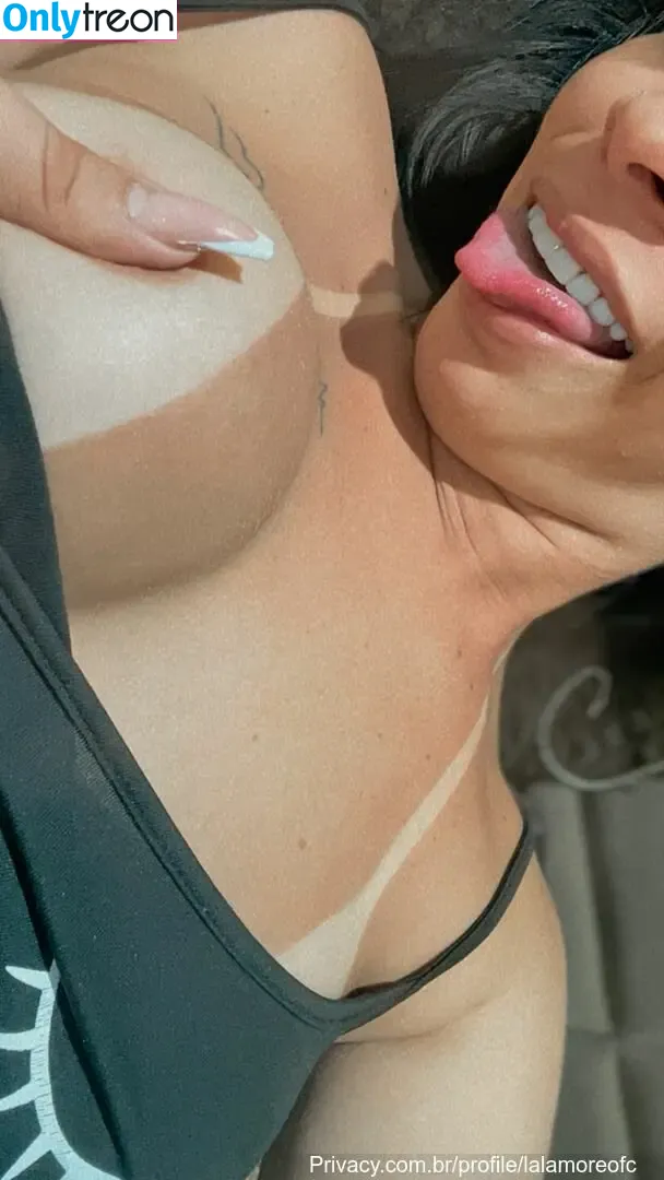 Layane Morelly nude photo #0003 (lalamoreofc)