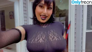 laylalovelyxxx / layla_lovely57 nude photo #2226
