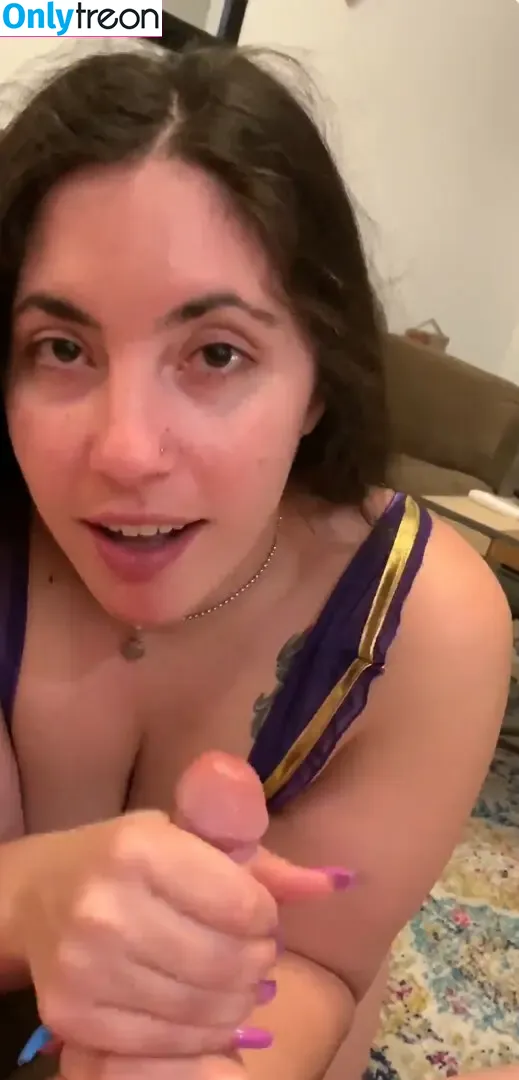 Laylanyx nude photo #0026 (Laylanyx)