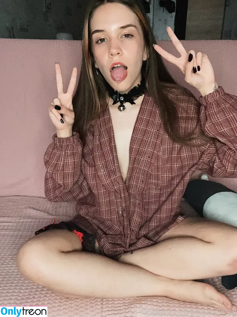 Lazypurpleleaf nude photo #0430 (cutestfeetworld)