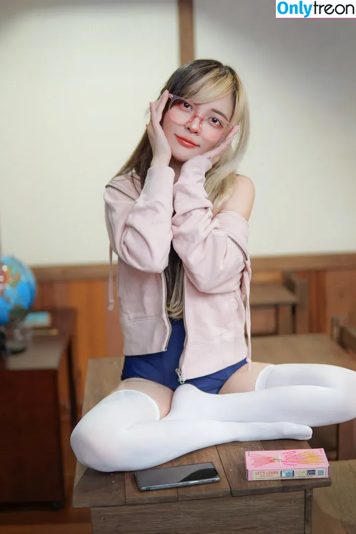 Le Josette nude photo #0095 (lejosette_ / lolita_josette)