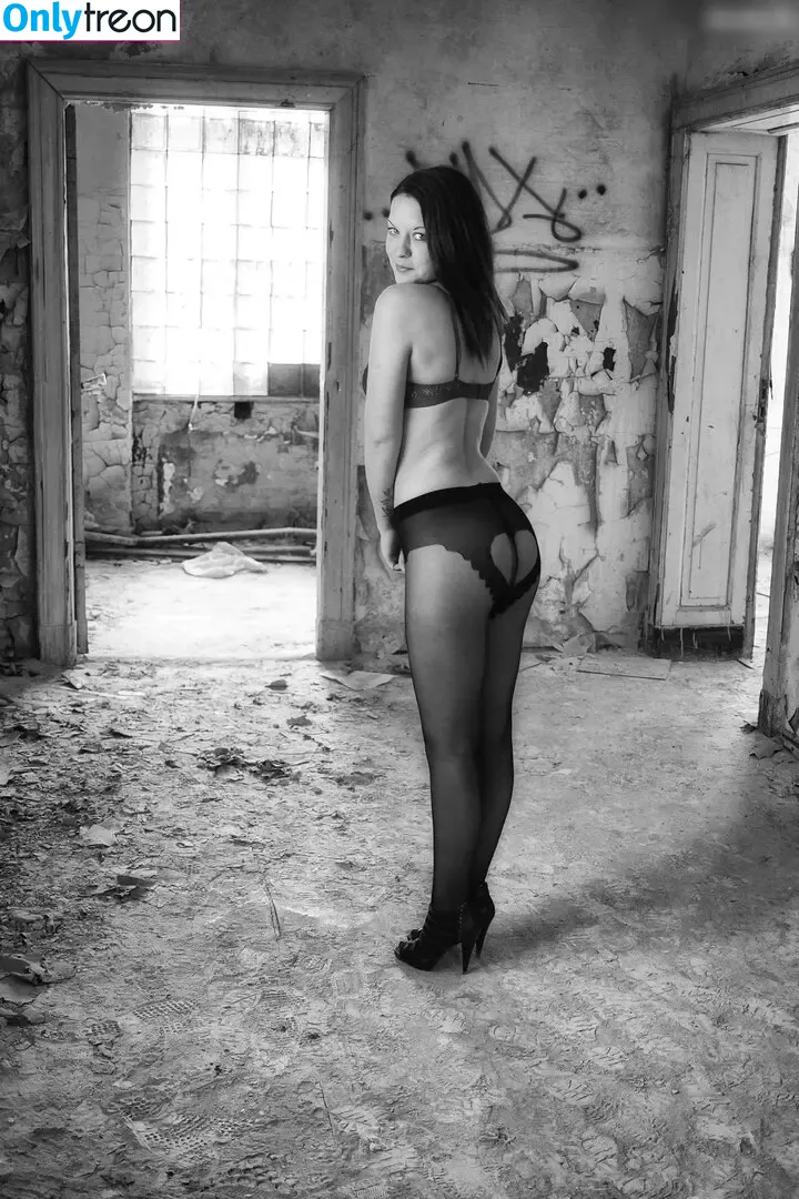 Lea Gruner nude photo #0063 (l.__gnr)