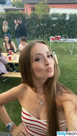 Lea Katharina Maria / leakatharinamaria nude photo #1721