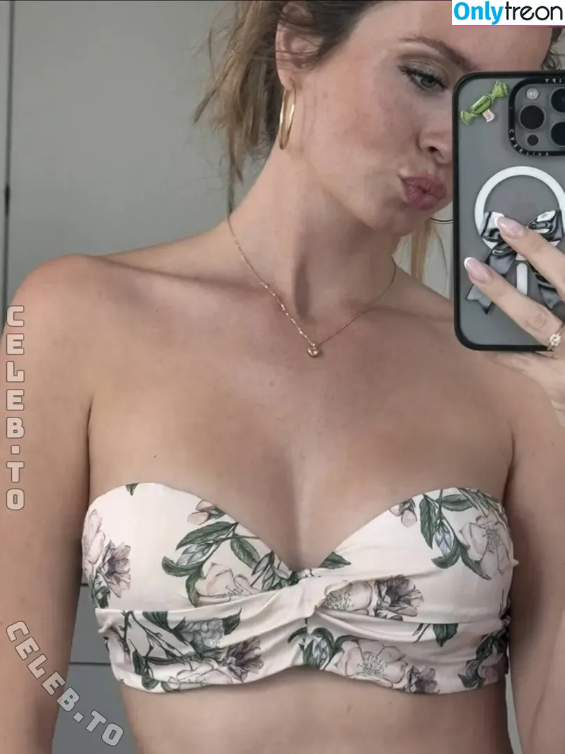 Lea Katharina Maria nude photo #2092 (leakatharinamaria)