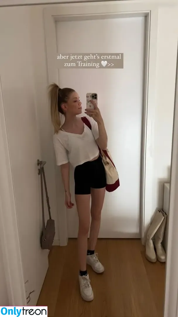 Lea Peach nude photo #0291 (Lea Peach)