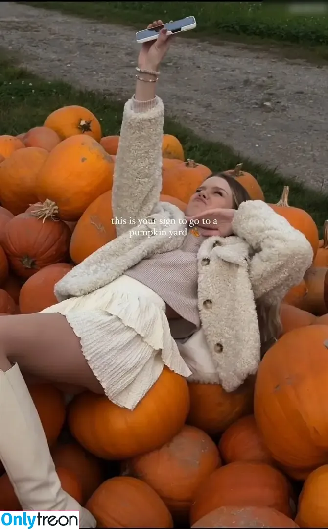Lea Peach nude photo #0352 (Lea Peach)