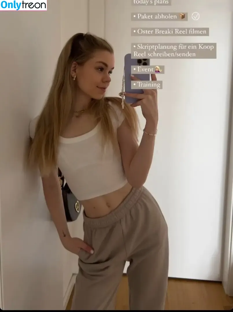 Lea Peach nude photo #0537 (Lea Peach)
