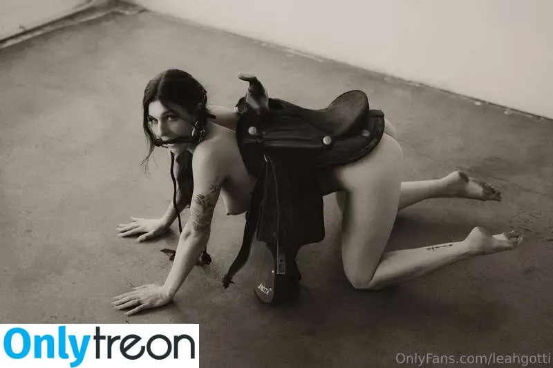 Leah Gotti nude photo #1878 (leahgotti / leahgotti0 / leahgotti___)
