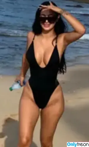 Leah Kateb / Love Island USA Season 6 | leahkateb / leahkateb nude photo #0042
