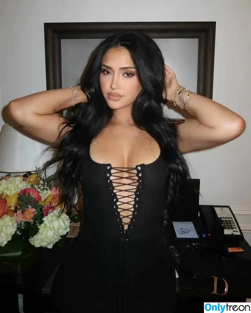 Leah Kateb nude photo #0001 (Love Island USA Season 6 | leahkateb / leahkateb)