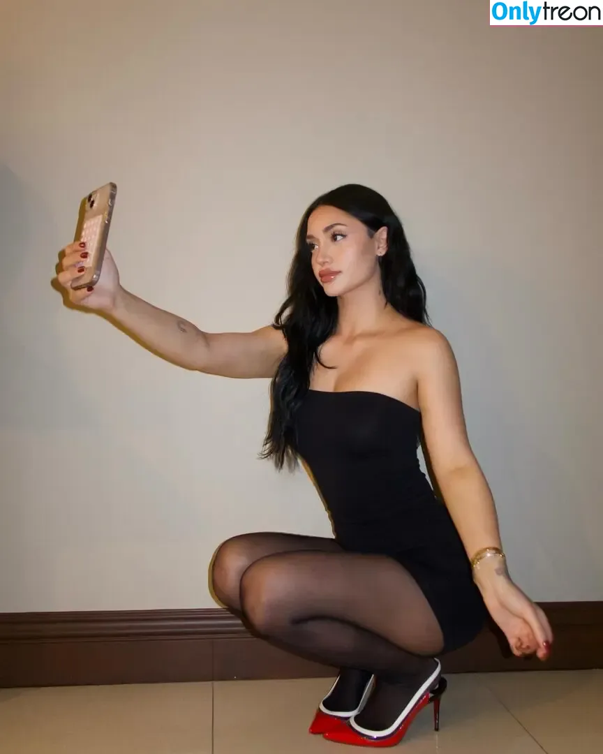 Leah Kateb nude photo #0022 (Love Island USA Season 6 | leahkateb / leahkateb)