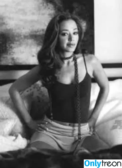Leah Remini nude photo #0294 (104974539 / leahremini)