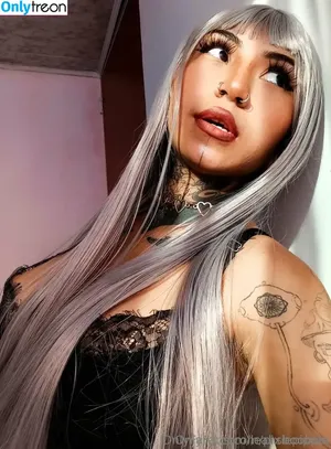 leahsboobies / leah_bxrbie nude photo #0008