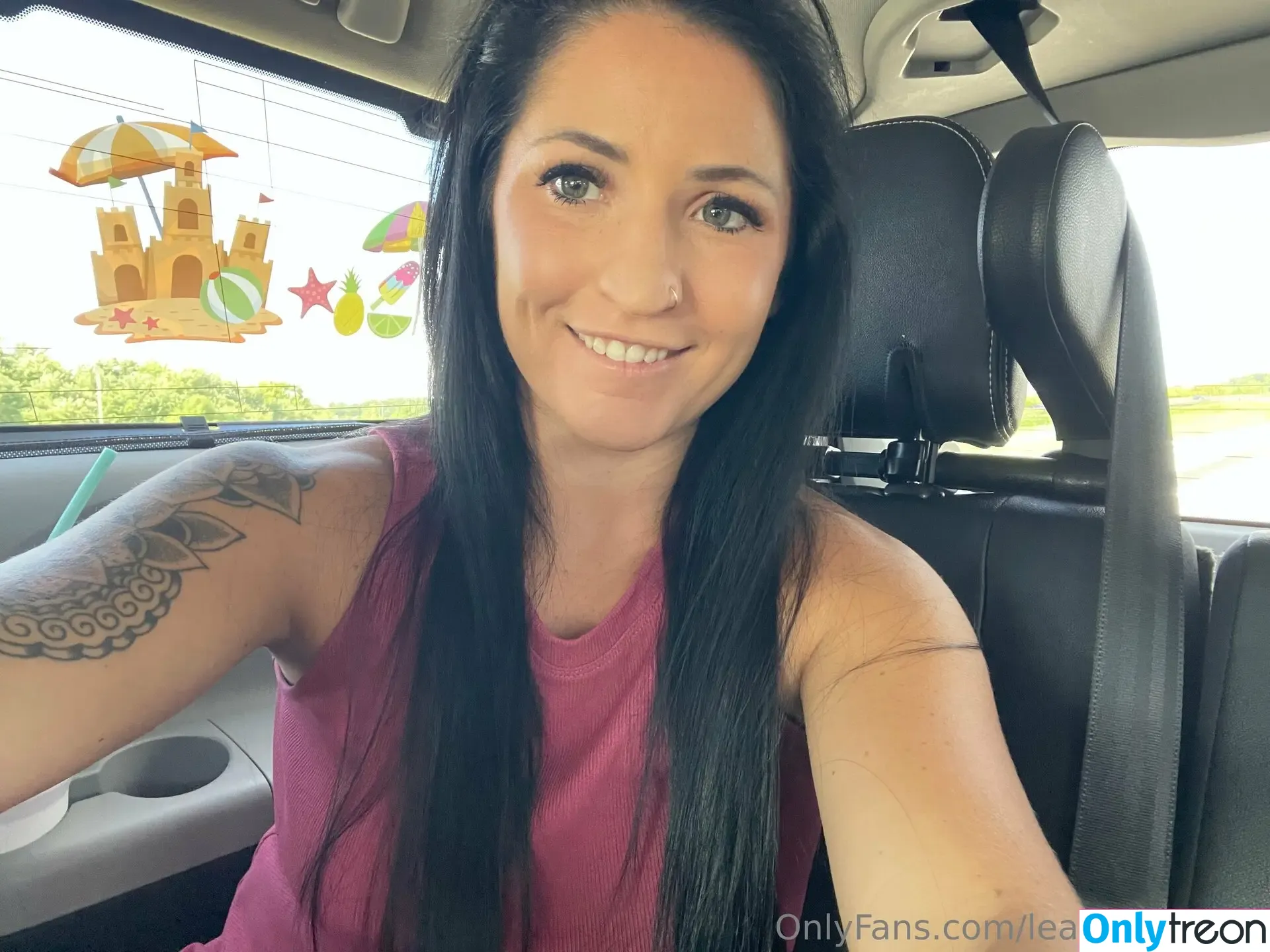 Leahtaaylor99 nude photo #0049 (Leah Taylor / leahtaaylor999)