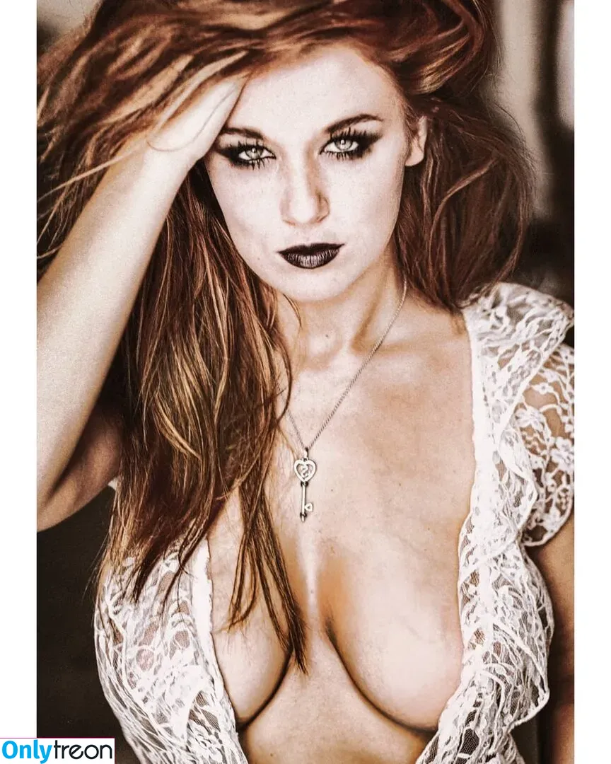 Leanna Decker nude photo #0232 (leanna_decker / leannadecker_)