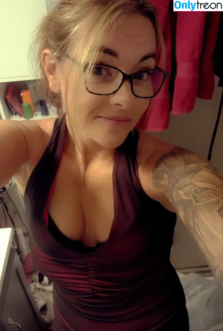 leannmonroe nude photo #0041 (leann._monroe)