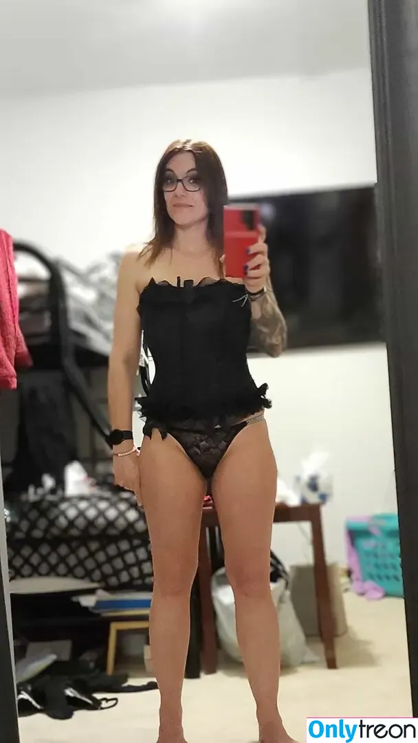 leannmonroe nude photo #0056 (leann._monroe)