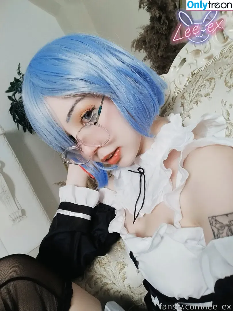 Lee_Ex nude photo #0122 (leeswiftauthor / lex-lee)