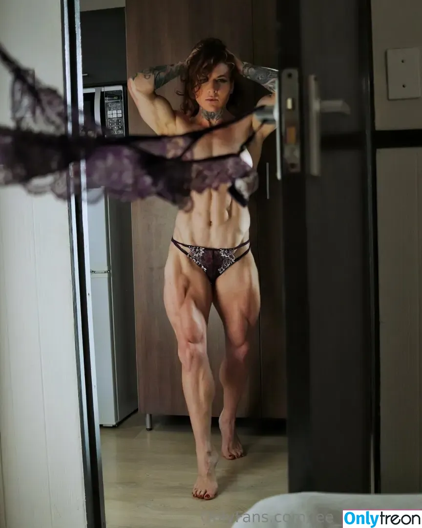 lee_keyrouz69 nude photo #0239 (itsloraleerose)