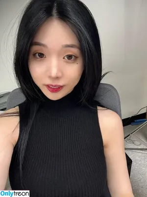 Lee Yeonwoo / yeonwooahh / 이연우 nude photo #0304