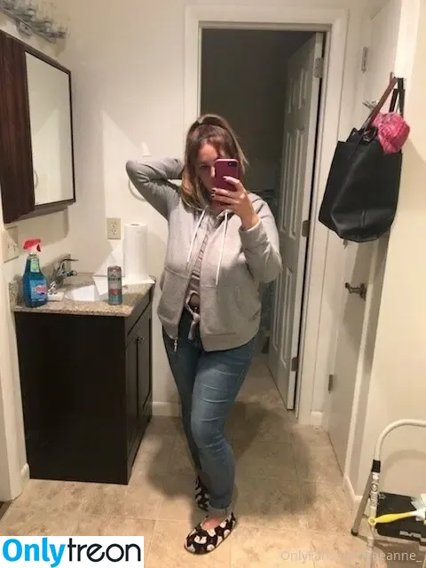LeeAnne nude photo #0085 (da1ryqueen00 / leeanne_)