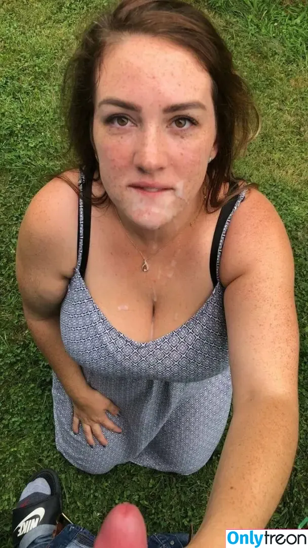 LeeAnne nude photo #0415 (da1ryqueen00 / leeanne_)